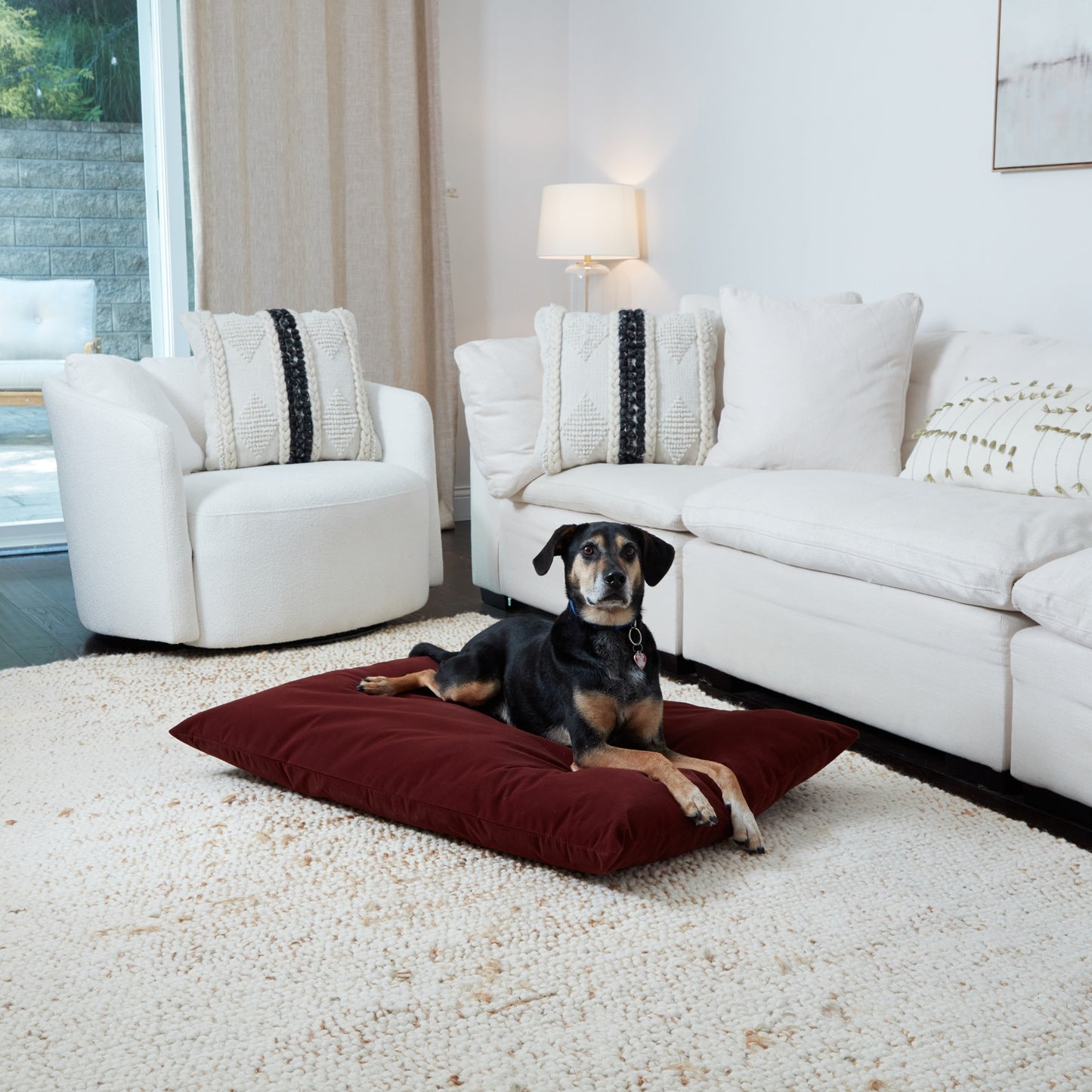 Charlie Throw Dog Bed